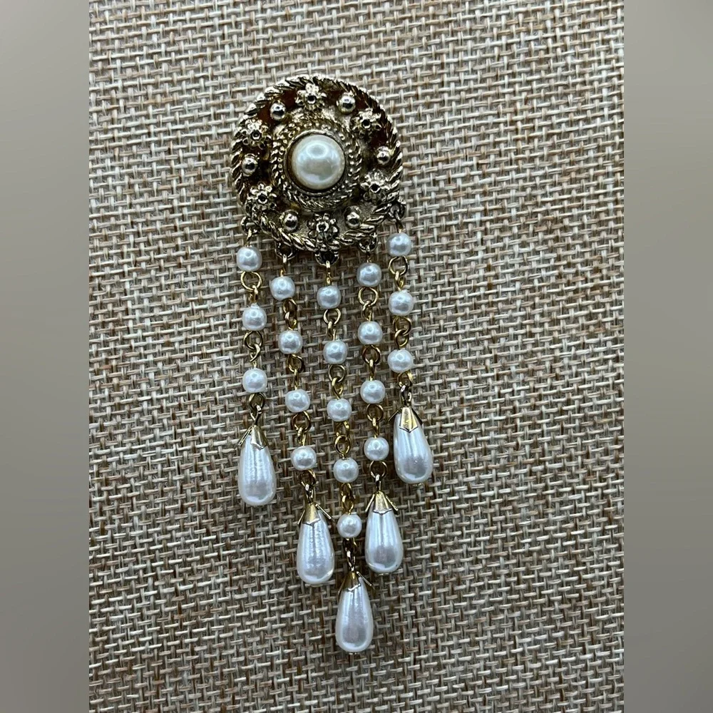 Gold Tone and  Pearl Brooch Waterfall Victorian Style Brooch Teardrop